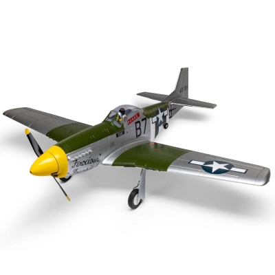 Jetzt erhältlich: E-flite P-51D Mustang 1.0m PNP – Der perfekte Einstieg in die Warbird-Welt! - E-flite P-51D Mustang 1.0m PNP – Warbird für Einsteiger &amp; Fortgeschrittene | voltmaster.business