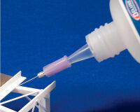 Deluxe Roket Plastic glue - 30ml