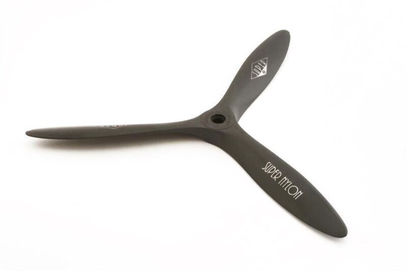 Graupner - 3-Blatt Nylon propeller clockwise - 9x7