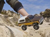 Chevrolet K5 Blazer Crawler braun - 1:24