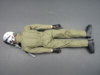 Jet Pilot Ganzkörper mit grüner Uniform 300 x 95 mm - 1:6