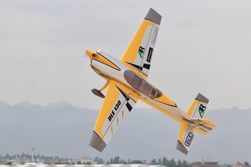 Pilot RC - 90" Extra NG 2290mm 60cc Yellow-Silver (4ST2190E-06)