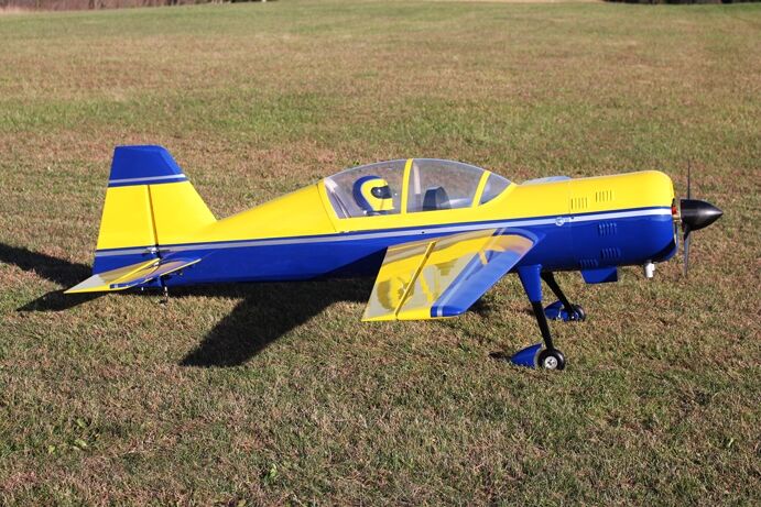 ExtremeFlight - 110" Yak 54 EXP - gelb/blau - 2790mm