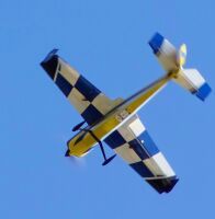 ExtremeFlight - 74" Slick 580 EXP - gelb/blau - 1870mm