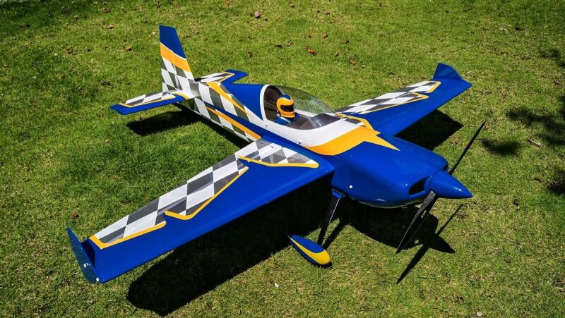 ExtremeFlight - 114" Slick 580 blau - 2900mm