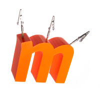 Optiker Mendes Logo "m" Kartenhalter