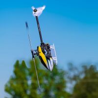 Blade Revolution 235 CP BNF Basic with SAFE - 557mm