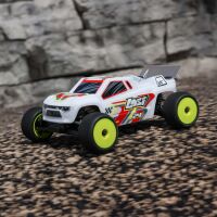 Micro-T 2S 2WD RTR Stadium Truck weiß - 1:28