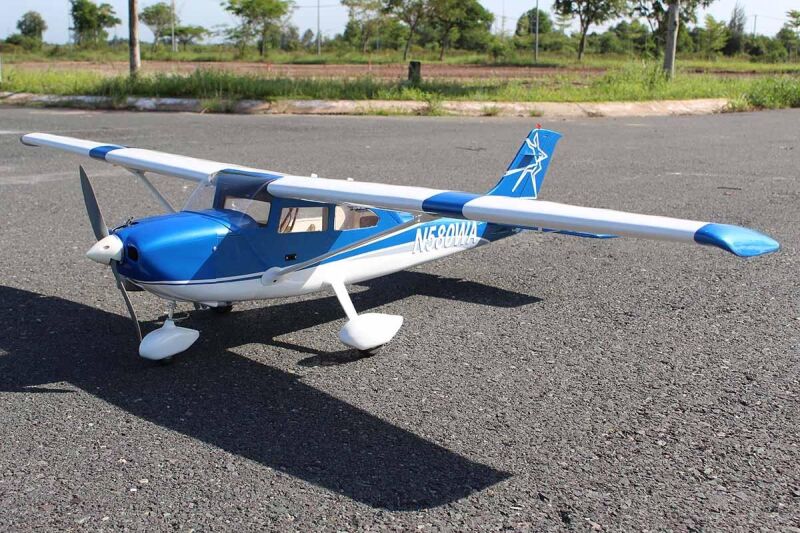 Seagull - Cessna Skylane T 182 1,75m Blue/White (SEA327B)