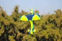 Pilot RC - 67" SkyWolf V2 (1,71m) Green/Blue (4ST2467S-04)