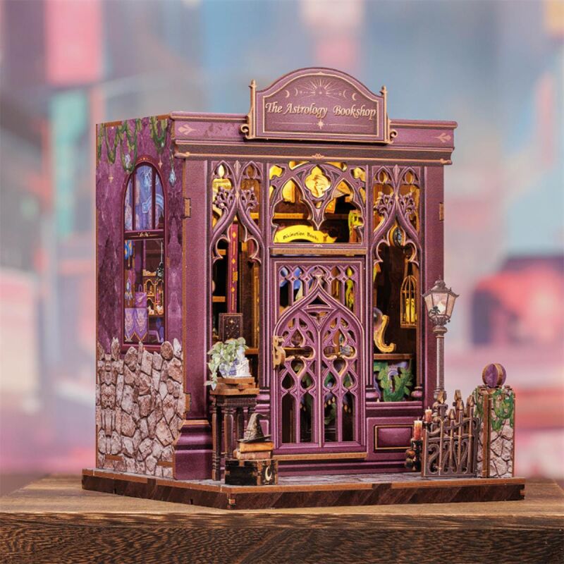 CuteBee - Der Astrologie Buchladen DIY Book Nook (CB3001)